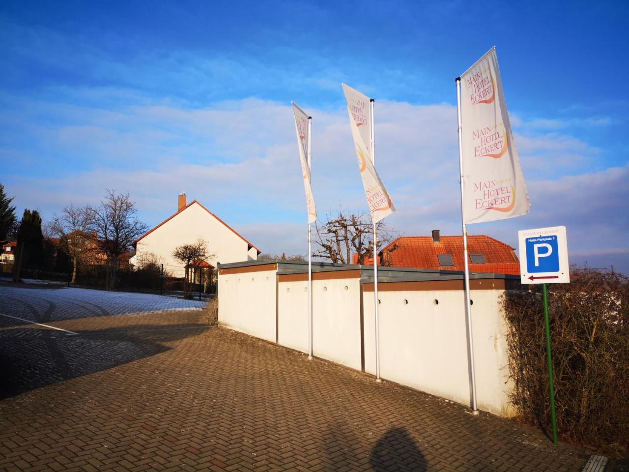 Main Hotel Eckert 3 Margetshoechheim Экстерьер фото